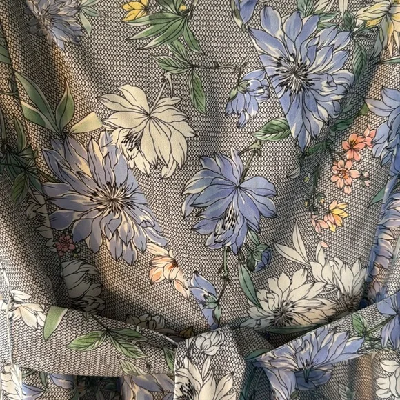 Strapless Floral Jumpsuit - Picture 4 of 5